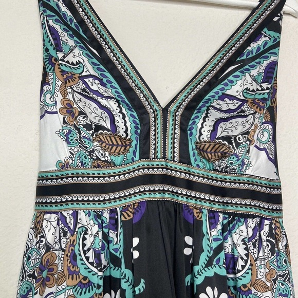 Ice Floral and Paisley V Neck Sleeveless Belted Black Dress 12 - Picture 3 of 10